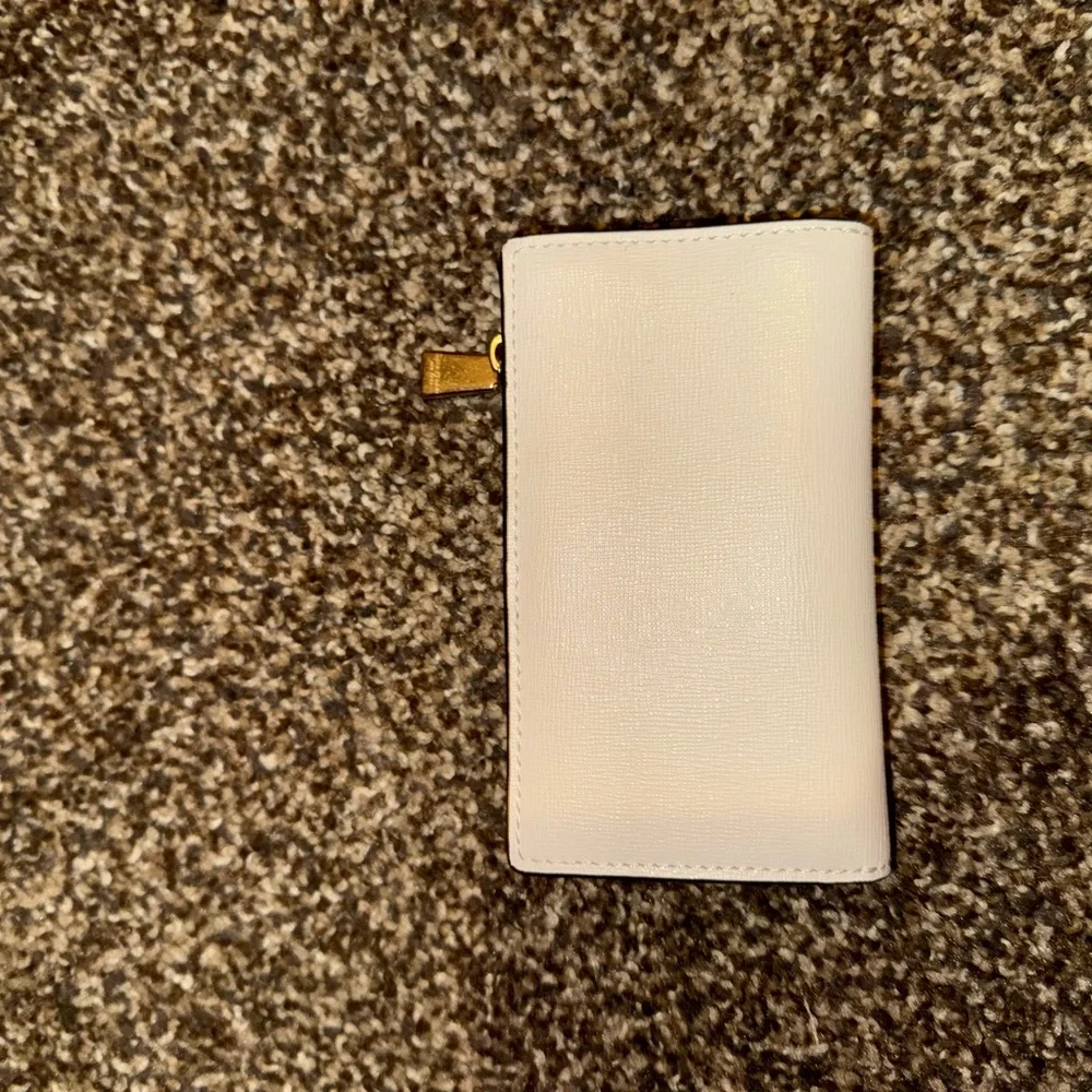 Kate Spade Morgan Colorblock Slim Wallet- NWOT